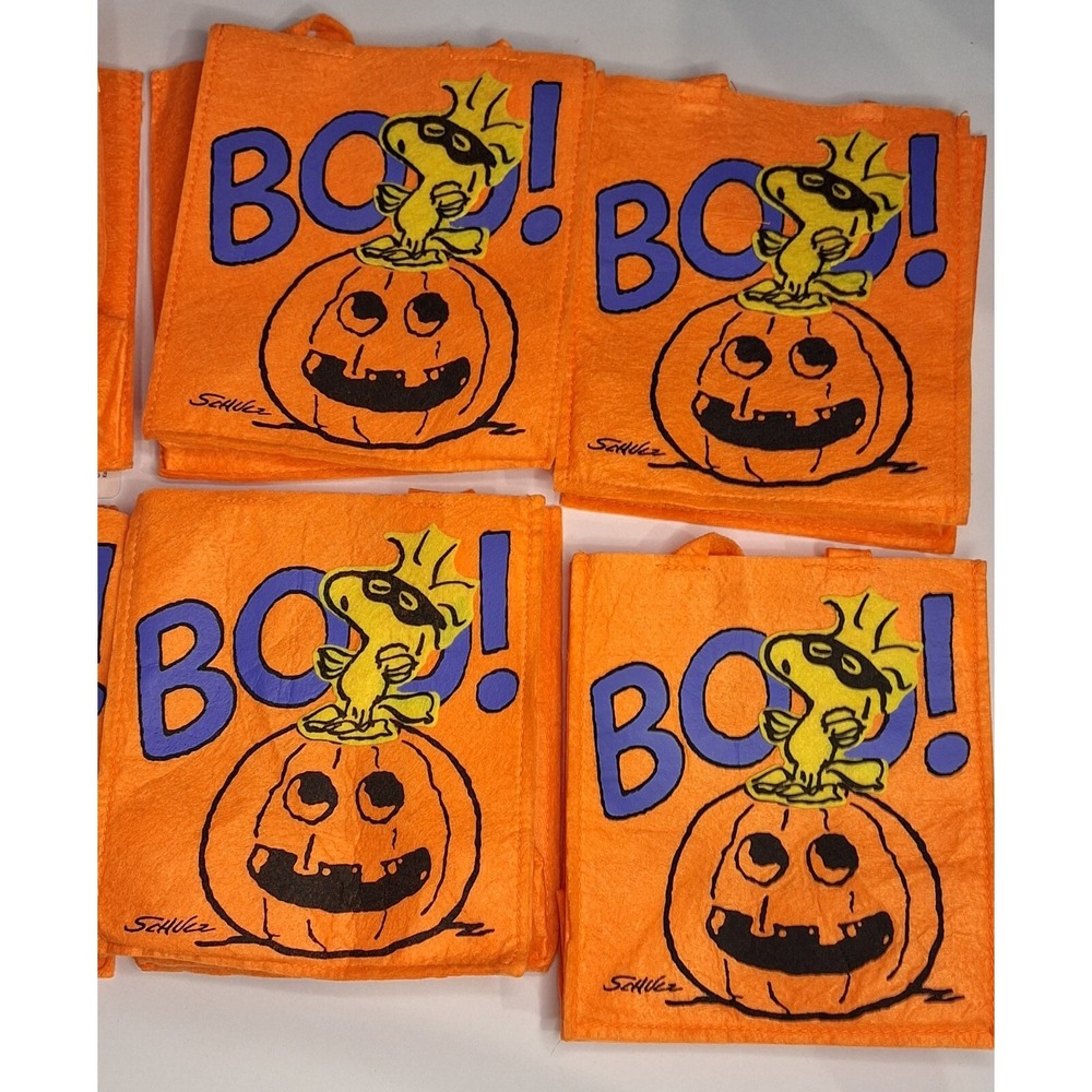 Lot of 8 hallmark felt Halloween bags Peanuts snoopy woodstock pumpkin - Picture 4 of 4